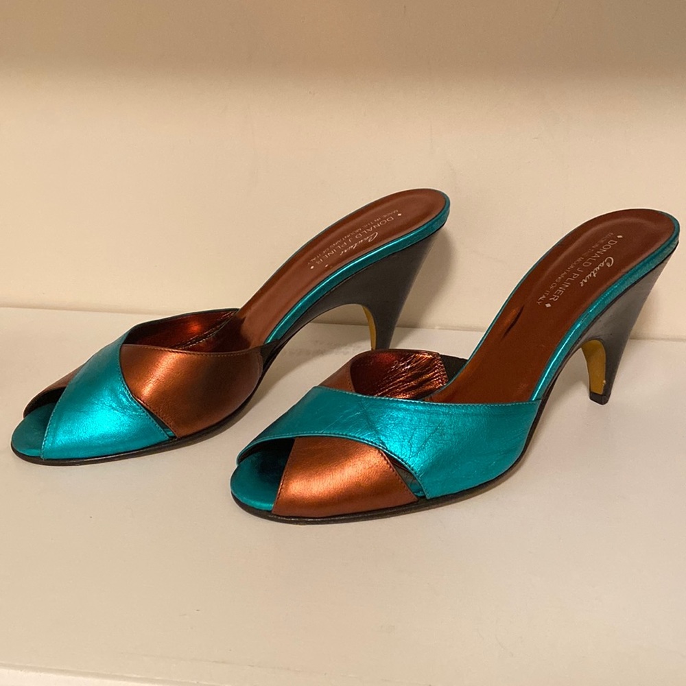 NWT Mid 2000’s Donald Pliner Heels Size 9.5